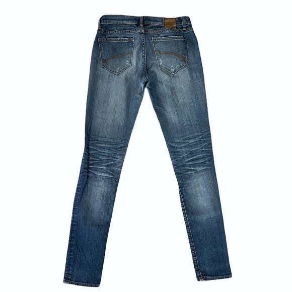 Driftwood Medium Wash Mid Rise Skinny Jeans - Picture 2 of 9